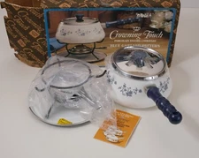 CROWNING TOUCH MCM Fondue Set Porcelain Enamel Cookware Blue Garland NOS