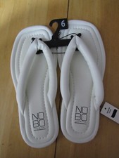 New Womens No Boundaries Puffy Flip Flop Size 6 White Memory Foam Flat