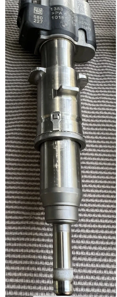 BMW 335I 535 550 750 X5 X6 FUEL INJECTOR (1353-7565138-01) OEM Foto 3 de 3