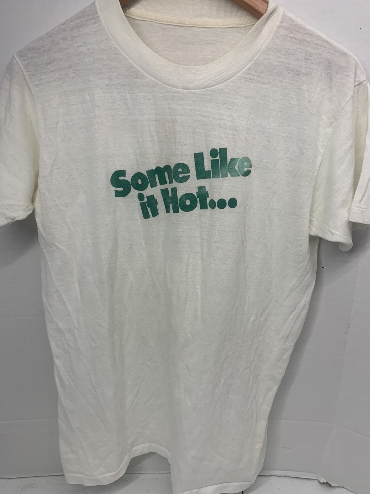 Vintage Seagram's Wine Cooler TShirt Some Like It Hot Gem