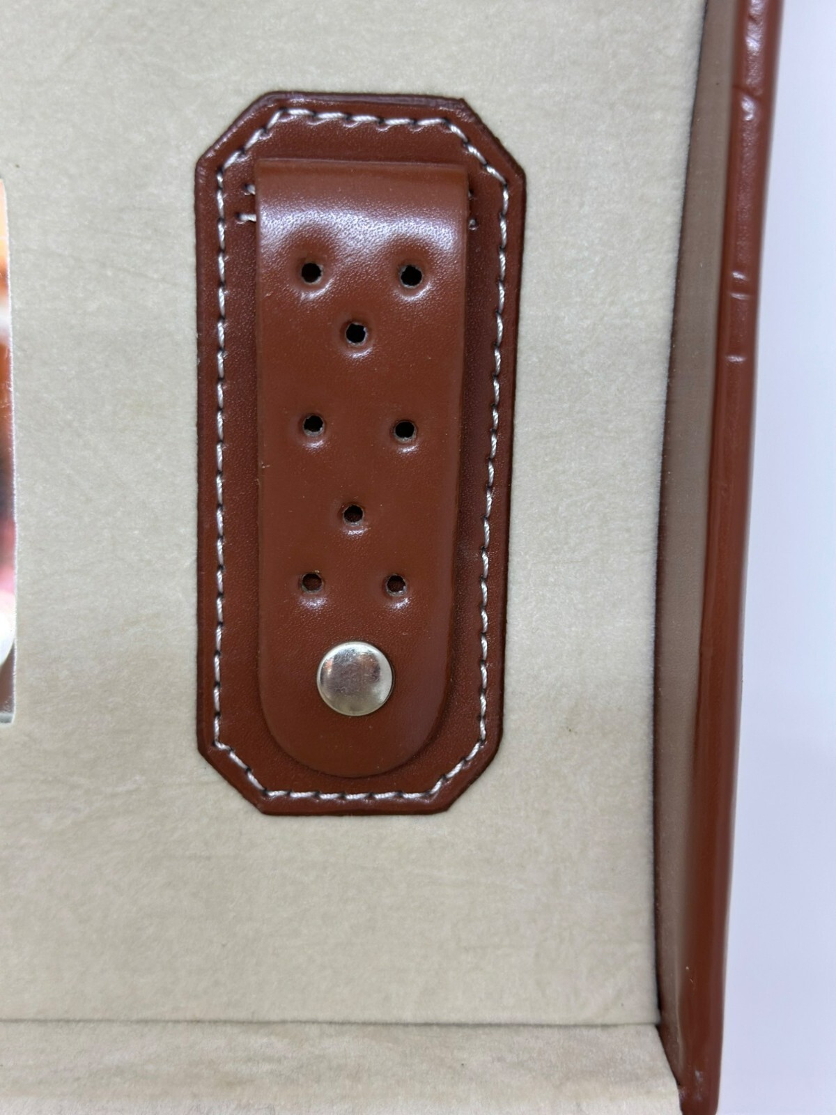 Picture 3 of 10