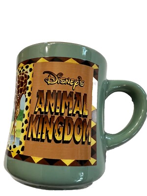 Disneys Animal Kingdom Goofy Safari Ceramic Coffee Cup Mug Giraffe Camera Green