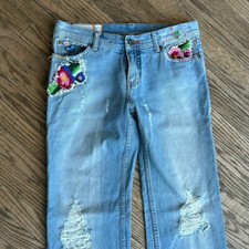 Free people, distressed floral embroidered raw edge jeans low rise 30 EUC