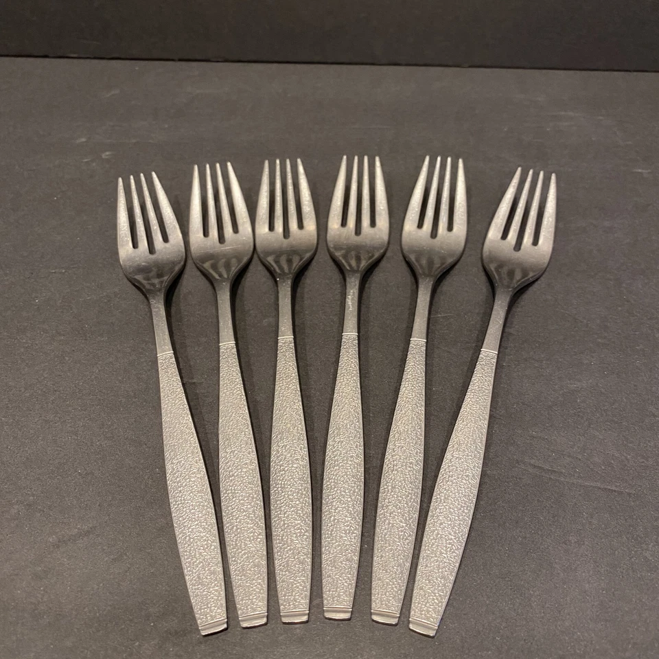 (6) Tenedores de ensalada MONTINA INDIO 1881 Rogers Oneida Ltd acero inoxidable MCM plata Foto 2 de 4