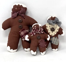 Primitive Winter  Christmas  Gingerbread Man Family Frosting Snow Hand Feet Head