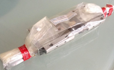 THK HSR30 Linearführung YP6K435 HSR30CB1SSCOS Gesamtlänge 400 mm NEU
