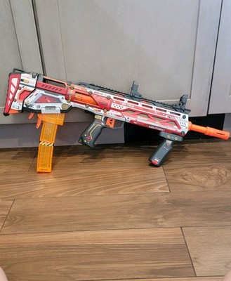 ZURU X-Shot Long Shot ZR-75-2 Dart Blaster w/ Half Length Dart Mag & Adapter