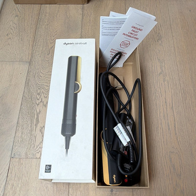 Dyson Airstrait Hair Straightener Set w/ Power Adapter & Mat (MPN 310222-01)