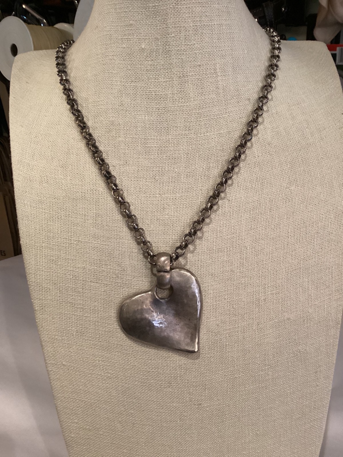 INCREDABLE AUTHENTIC SIGNED DANON HUGE HEART PEND… - image 2