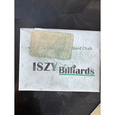 ISZY Billiards Pool Cue Chalk 8 Green Cubes Used w/ Box