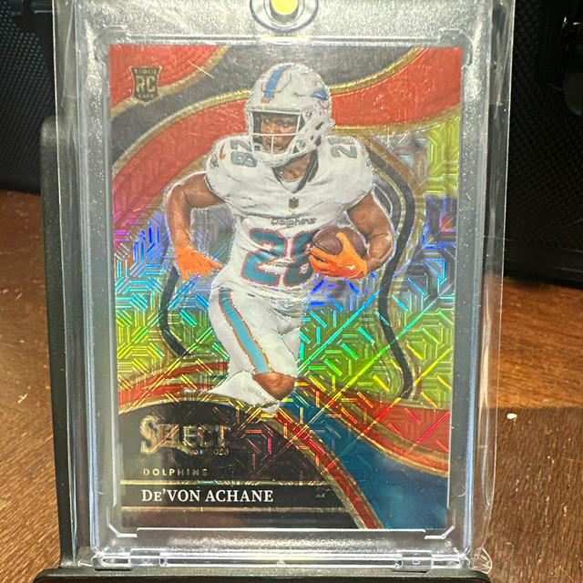 Panini 2023 Select Club Level De'Von Achane Dolphins #275 RC 26/49