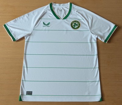 Tadelloses Original Castore 2023 Republik Irland Auswärts Fußball Trikot. Medium.