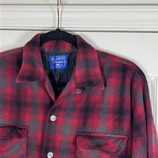 Bellmont Vintage 1970s Men  s 95 Wool Red/Black Plaid Button Up Large