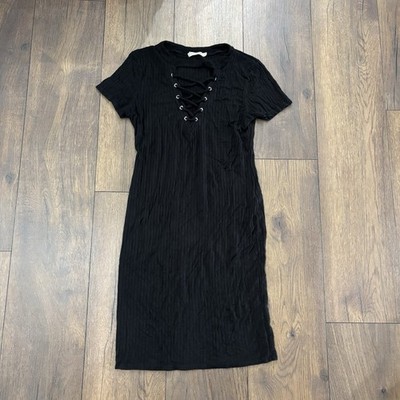 Heart & Hips Black Ribbed V-Neck Lace-Up Detail Dress