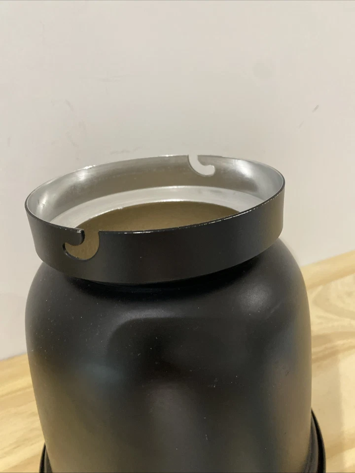 Photography Dish Reflector With 7” Honeycomb Grid For Elinchrom Lights - Image 4 of 4