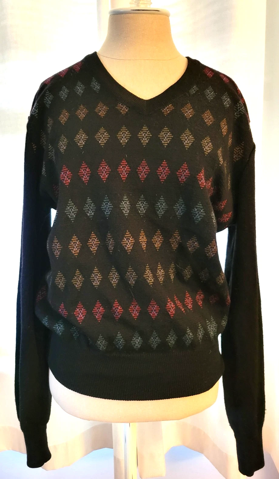 Henry Grethel 100% Wool Black Long Sleeve with multicolor diamond design Size M