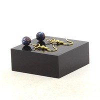 Mineralien Und Edelsteine. Ohrringe 1 Perle Blaues Jaspis 8 Mm