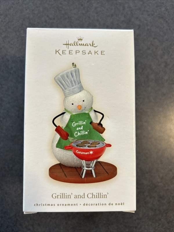 Vintage Hallmark Keepsake Grillin Chillin Snowman BBQ Cooking Christmas Ornament