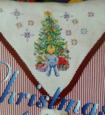Cross Stitch Pattern CHRISTMAS MAGIC Child Tree Gifts Pillow Topper Licia Lewis