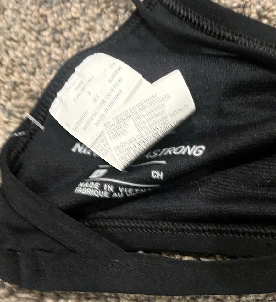 NIKE женщин напечатано спортивная спина спортивный бюстгальтер серый размер маленький стиль 726936-010 - Изображение 4 из 4