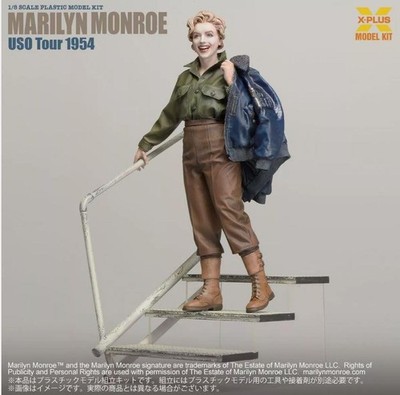 X Plus 411-200245TP Maßstab 1:8 unbemalter Bausatz Marilyn Monroe USO Tour 1954