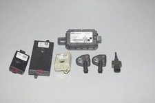BMW 2 Gran Tourer F46 Antenne 9352601 9289587 2622341 9196100 6936953 26765516