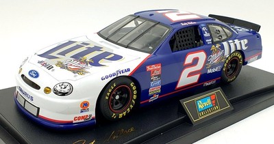Revell Maßstab 1/18 Druckguss RC189801025-2 - 1998 Ford Taurus Miller Lite #2