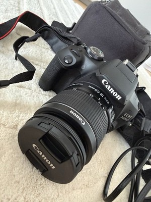 Canon EOS 2000D Kamera Set
