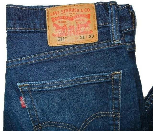 traje masculino dos anos 80