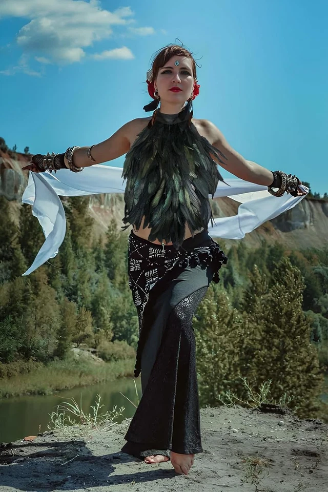 Fantasia xale cabo de pena colarinho asas bruxa adulto pescoço de corvo - Imagem 2 de 4