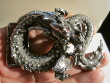 DRAGON THEME BELT BUCKLE DRAGON HOLDING CRYSTAL - GW-16