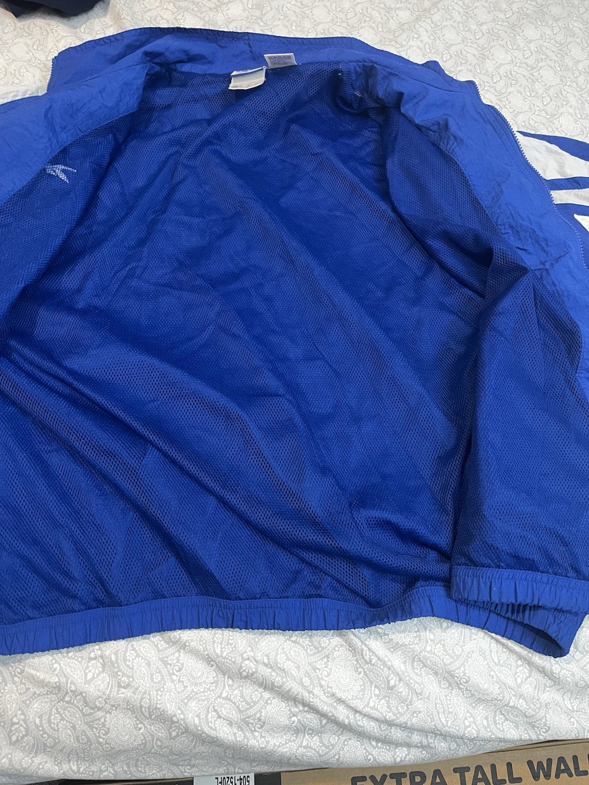 Vintage Reebok Windbreaker Track Jacket Blue White Full Zip Mesh Lined Size XL thumbnail 12