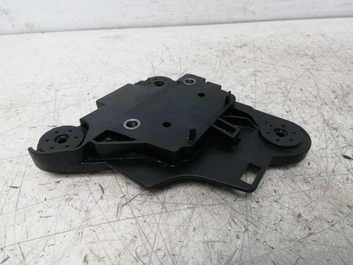 VOLKSWAGEN PASSAT B8 ABS PUMPENHALTER HALTER 5Q0614235 2.0TDI 2018