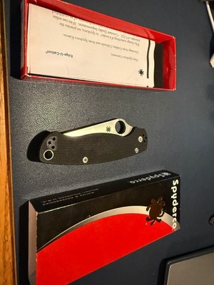Spyderco Paramilitary 2 Pocket Knife - CPM S30V Steel, 3.4  Blade, G10 Scales