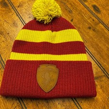 Harry Potter Gryffindor Beanie Hat Burgundy Gold Striped Pom Beanie Lion Patch