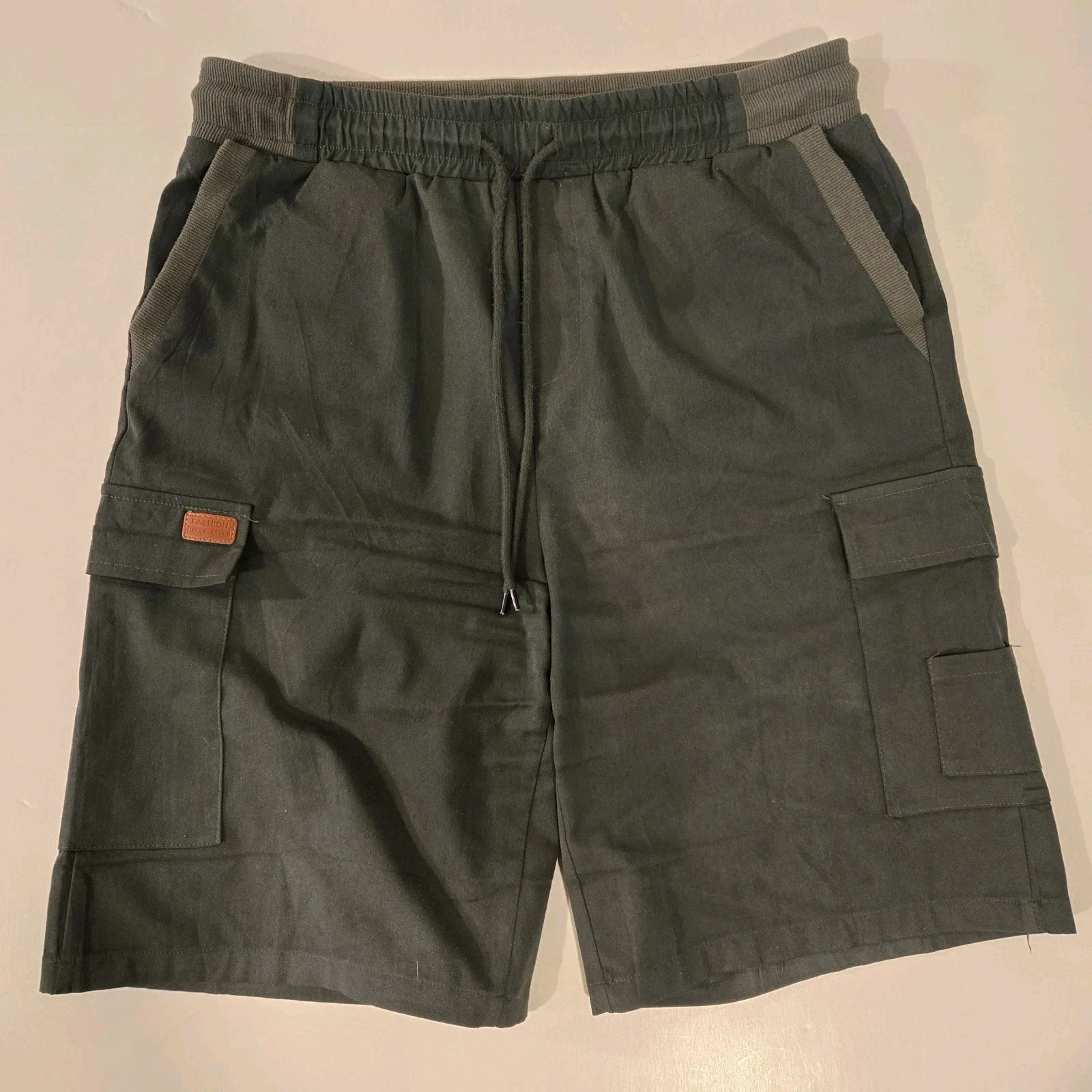 Dainasong Men's Medium Casual Cargo Shorts Hiking Pockets Elastic Drawstring