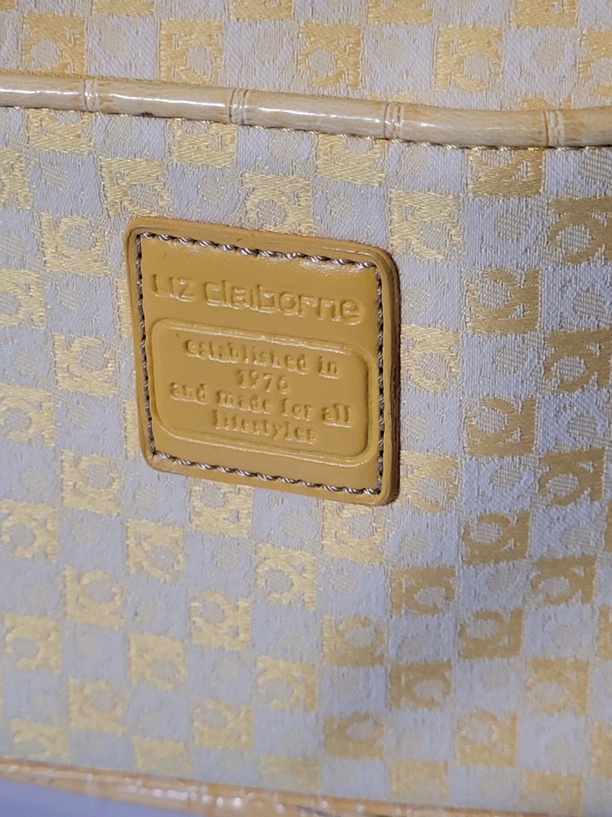 Picture 3 of 10