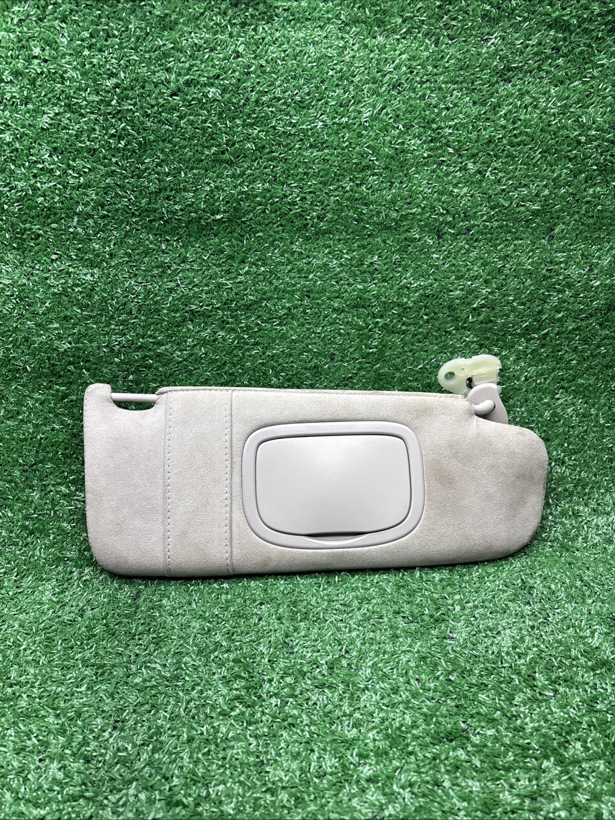 Maserati Quattroporte 2014 RIGHT Sun visor