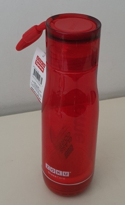 SS21 Supreme Zoku Glass core 16 Oz bottle BPA free red water