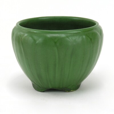 Weller Pottery Bedford Matte green arts & crafts 6.5