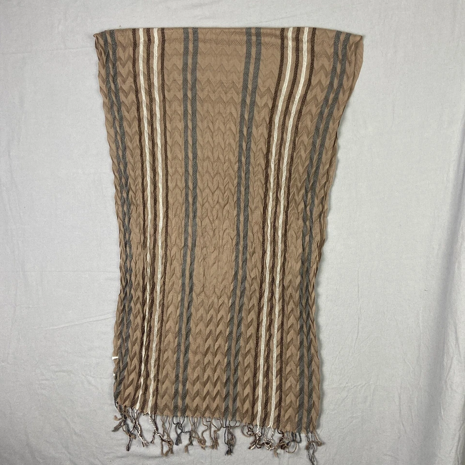 Bufanda de moda rectangular para mujer diseño multicolor flecos autoplisada beige Foto 3 de 4