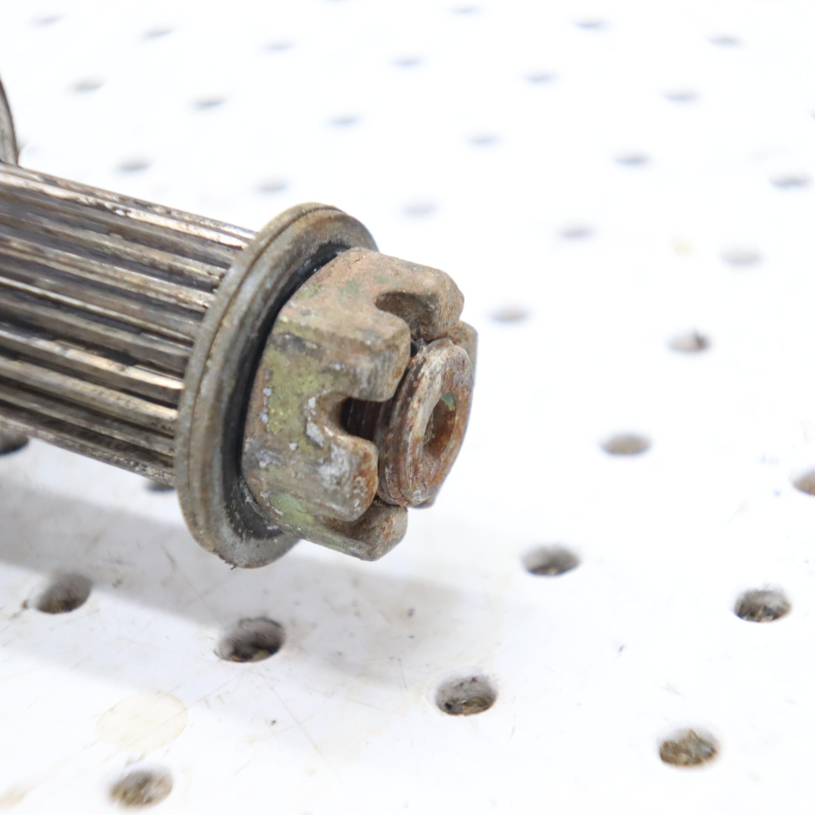 2010 POLARIS SPORTSMAN XP 850 REAR CV DRIVE AXLE SHAFT 1332809 1332642