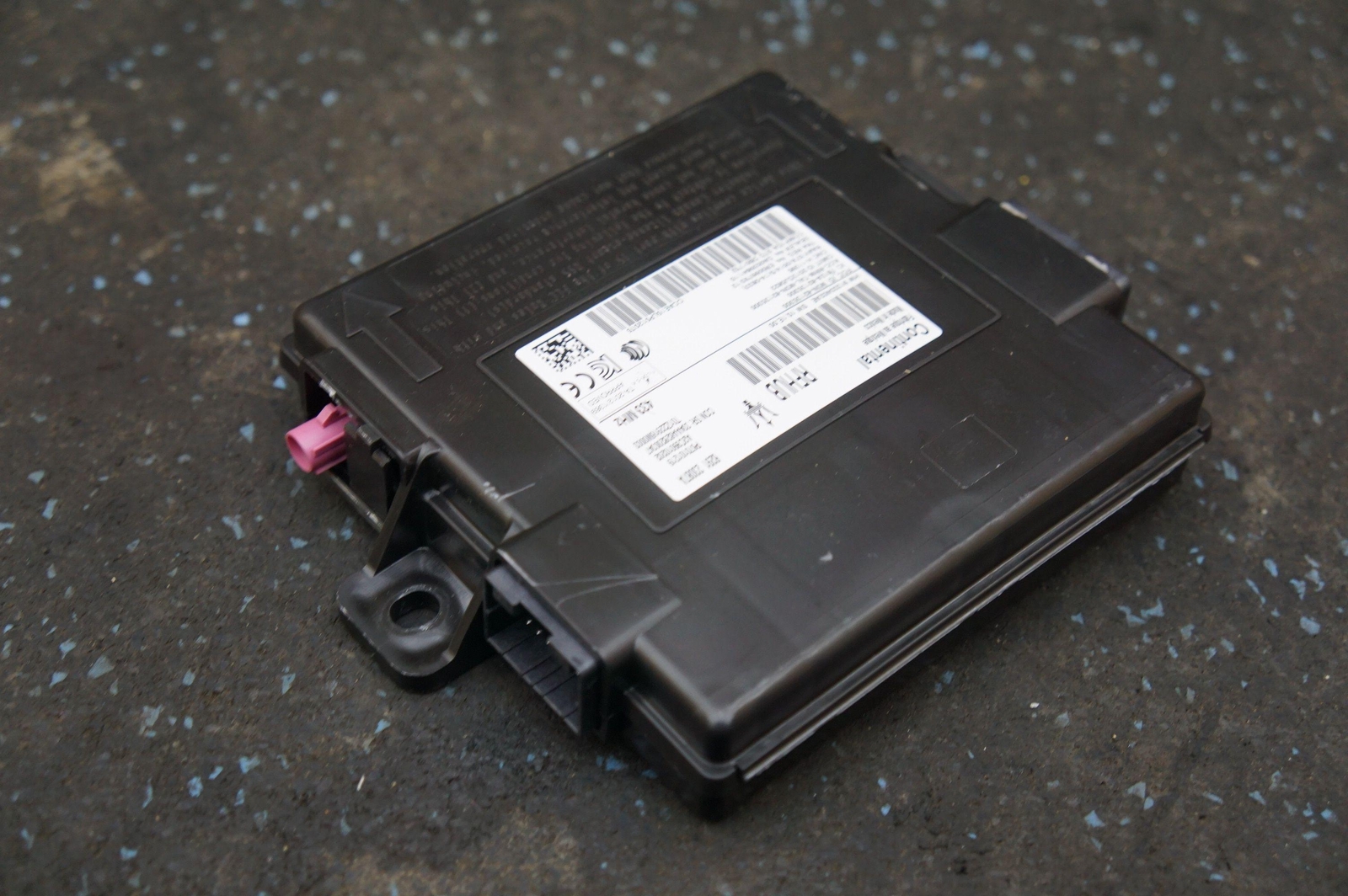 Remote Start Key Module 670101219 OEM Maserati Ghibli Levante M151 M157 2017+