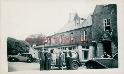 1935 luxury Car  plus others outside Scottish Hotel 4.5 x 2.5 Inch pic 2