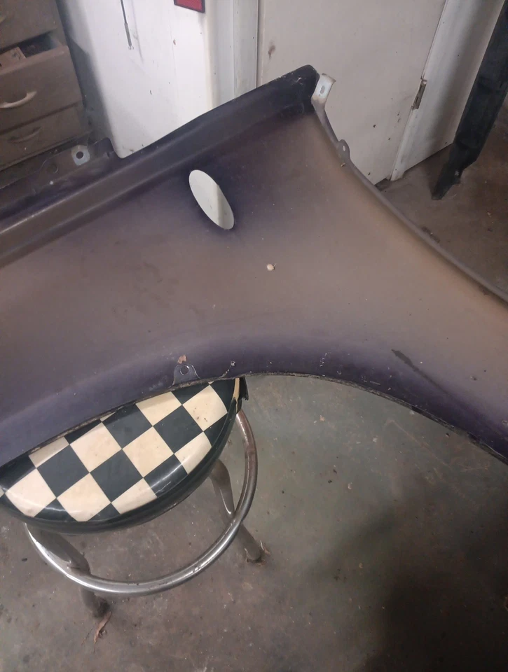 Fender para Chevrolet Equinox 2005-2009 dianteiro passageiro lateral com orifício de antena - Imagem 4 de 4