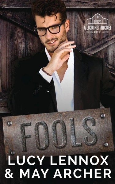 Fools | Lucy Lennox (U. A.) | Taschenbuch | Englisch | 2021 | EAN 9781954857469-image