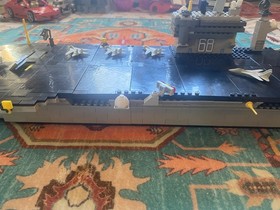 Rare COMPLETE MEGA BLOKS PRO BUILDER 9795 USS NIMITZ Lego Aircraft Carrier 