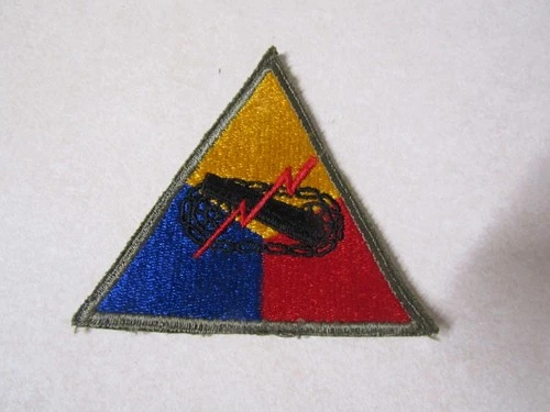MILITARY PATCH WW2 ERA OR LATER US ARMY ARMORED DIVISION COMMAND SCHOOL #7