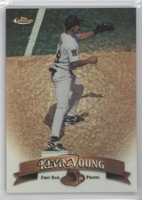 1998 Topps Finest No-Protector Refractor Kevin Young #27 11pj