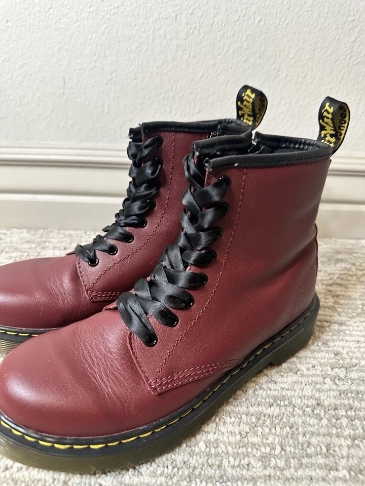 Dr. Martens 1460 Jr Boots Youth US 5 EU 36 Cherry Red Leather Lace Up Zip Sides - Image 2 of 4